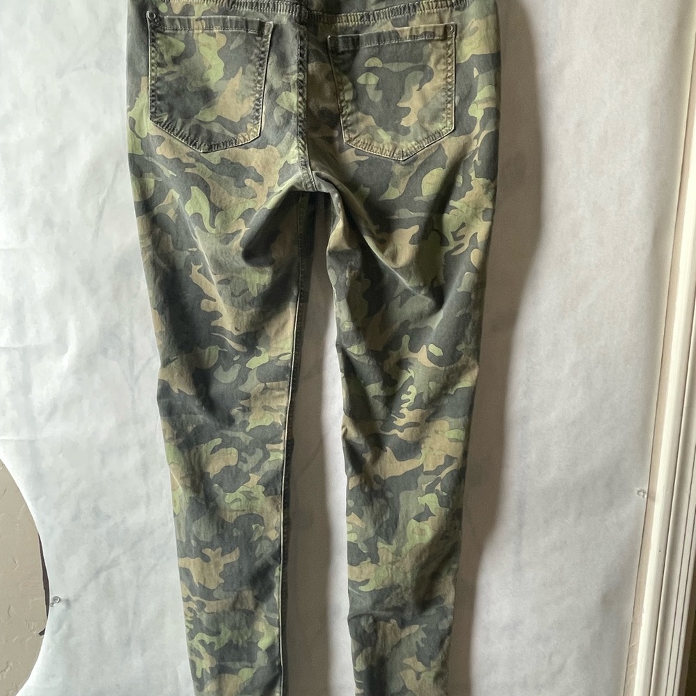 Camo Skinny Jeans